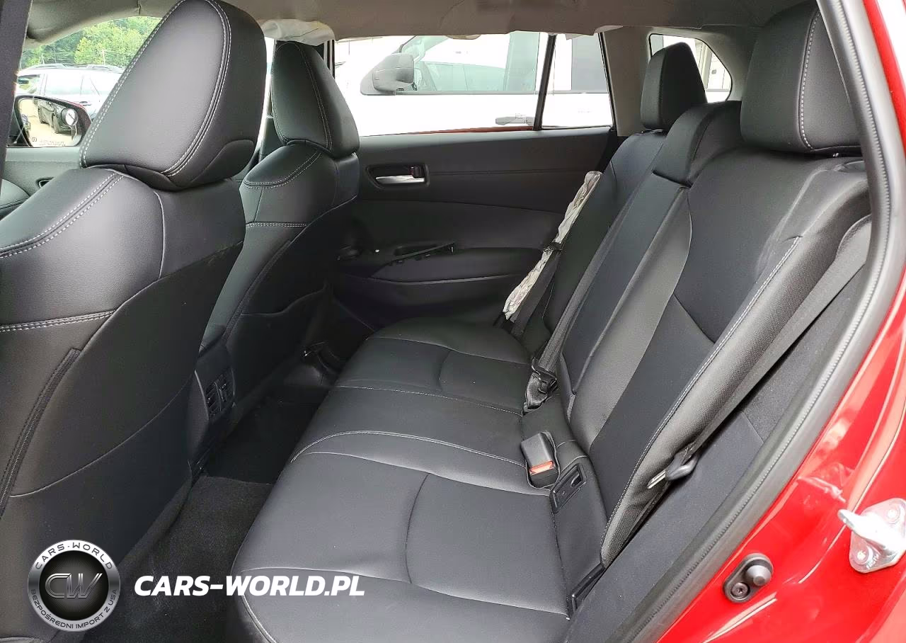 2024 Toyota Corolla Cross Xle VIN:7MUDAABG9RV114416 - 11