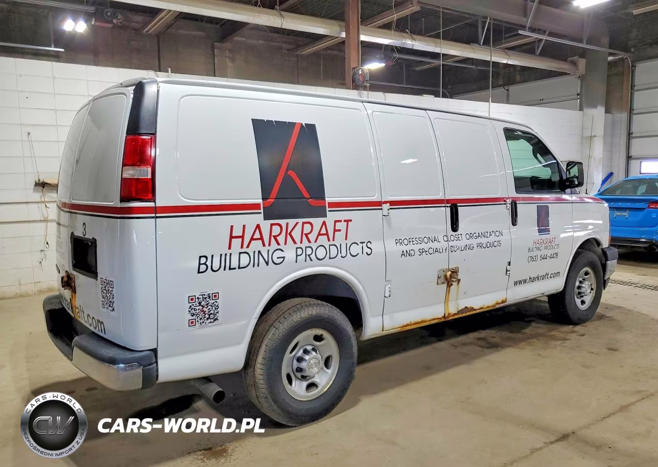 2017 Chevrolet Express G2500 VIN:1GCWGAFF0H1221093 - 3