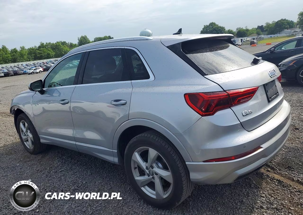 2019 Audi Q3 Premium Plus VIN:WA1BECF3XK1081013 - 2