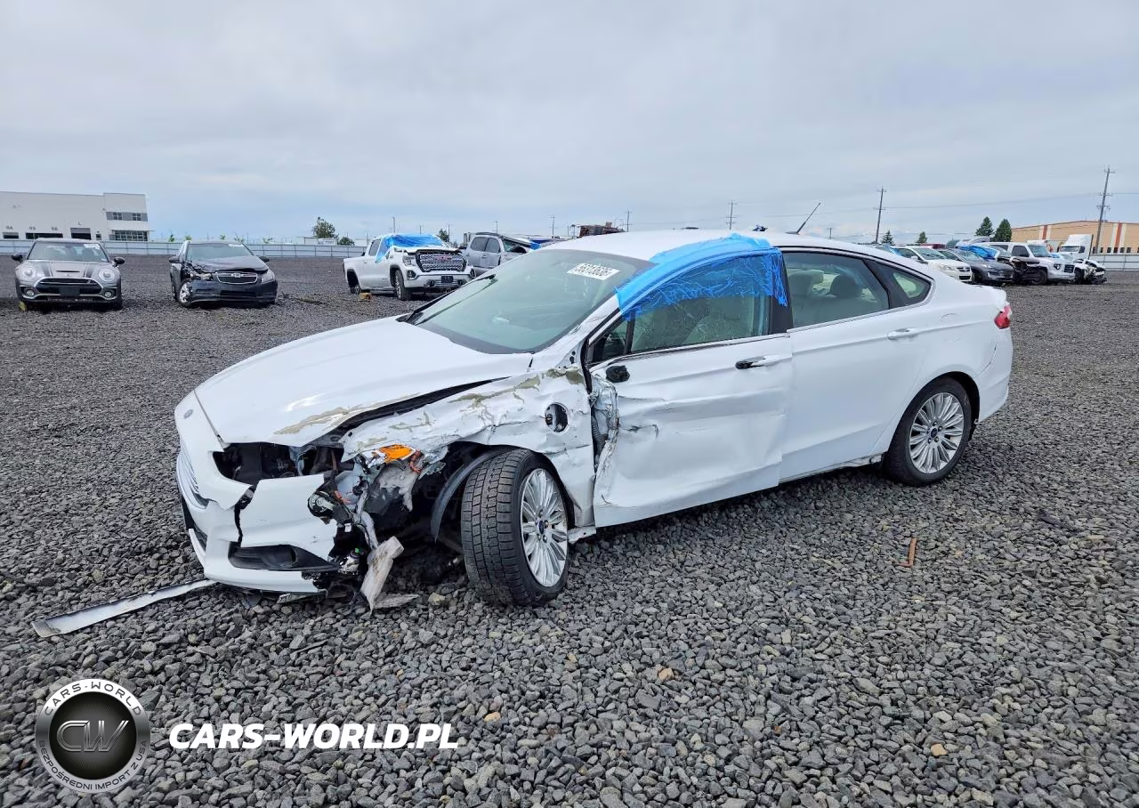 2016 Ford Fusion Se Phev – zdjęcie 1 z 12