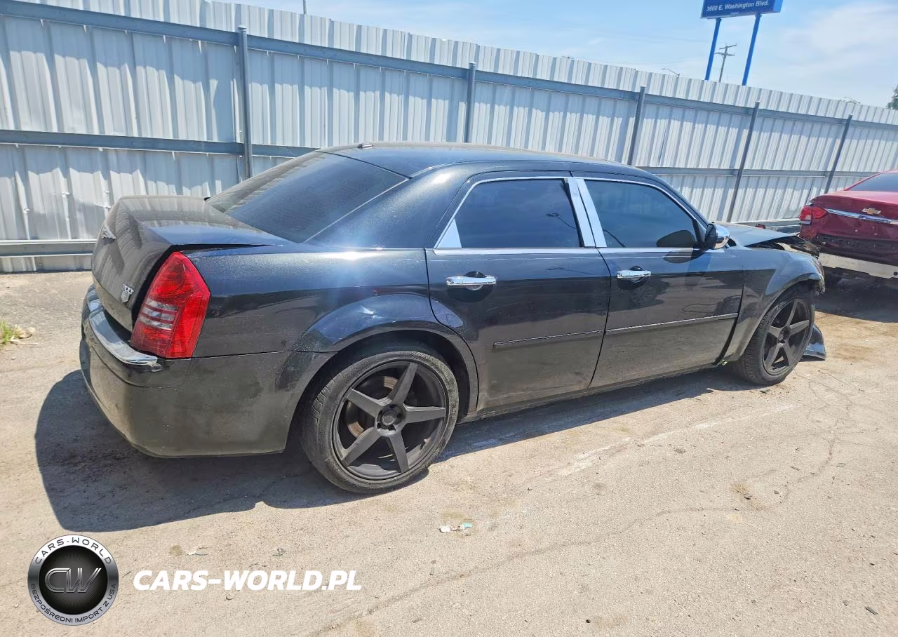 2006 Chrysler 300C VIN:2C3KA63H26H440935 - 3