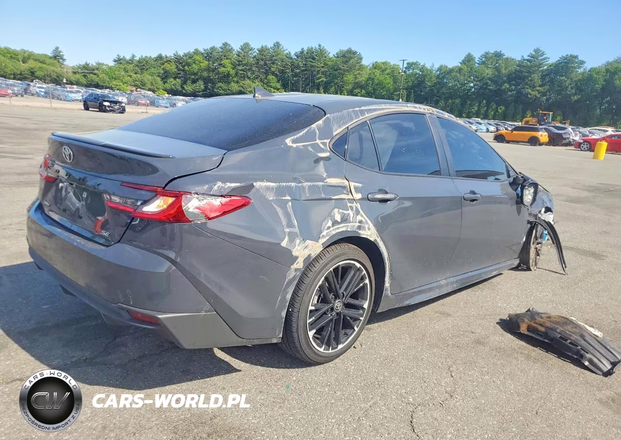 2026 Toyota Camry Se VIN:4T1DAACK6TU273311 - 3