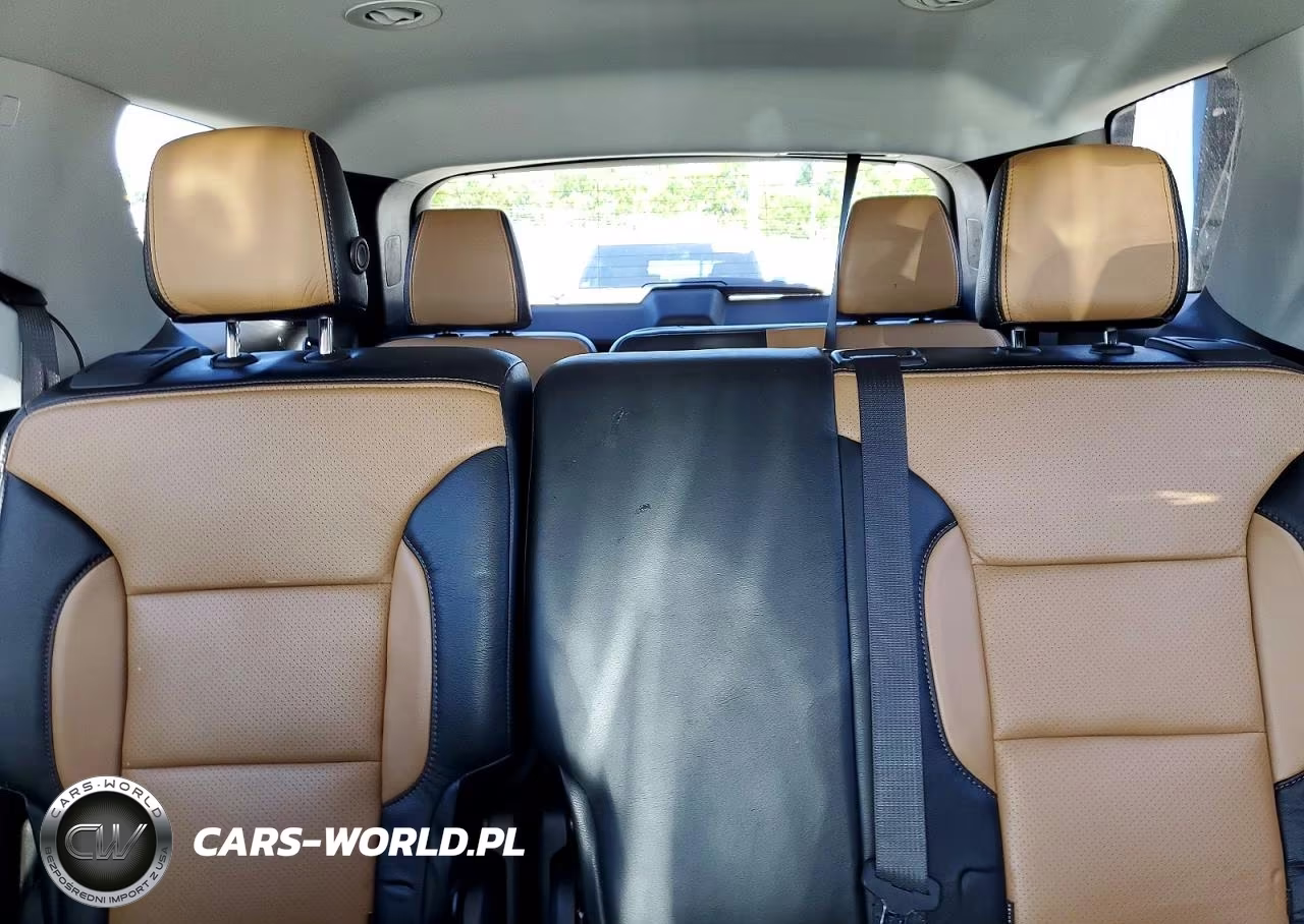 2018 Chevrolet Traverse Lt VIN:1GNERGKW6JJ257320 - 10