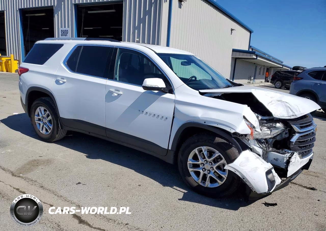 2018 Chevrolet Traverse Lt VIN:1GNERGKW6JJ257320 - 4