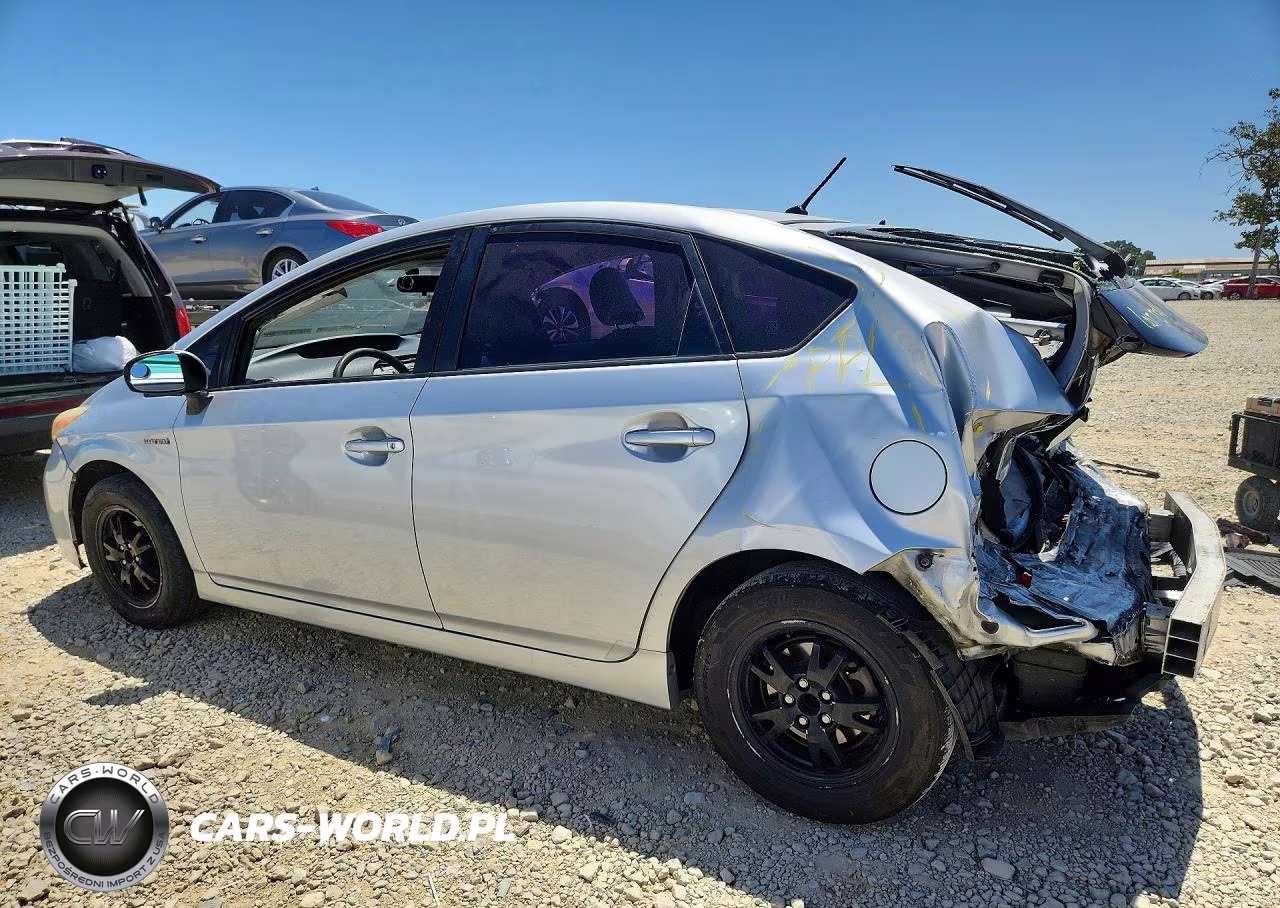 2014 Toyota Prius Two VIN:JTDKN3DU2E0378174 - 2