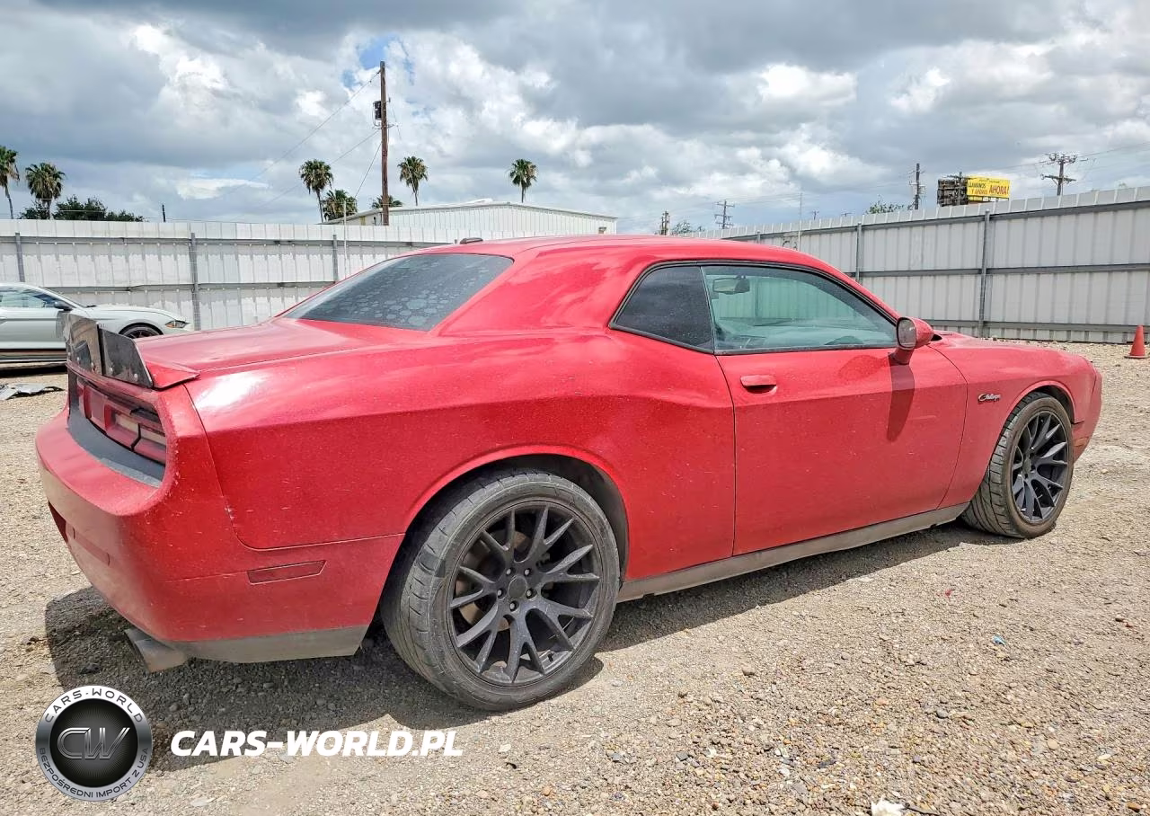 2013 Dodge Challenger R VIN:2C3CDYBT0DH565054 - 3