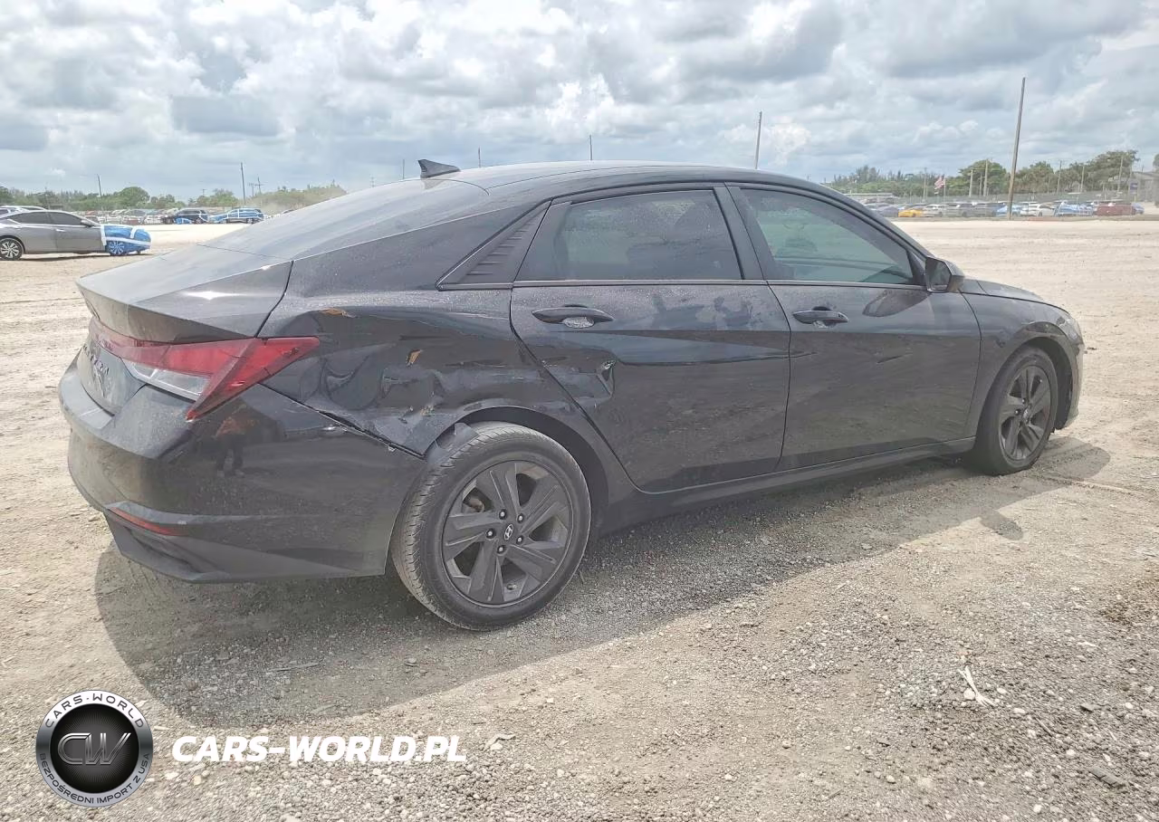 2023 Hyundai Elantra Sel VIN:5NPLM4AG7PH091155 - 3