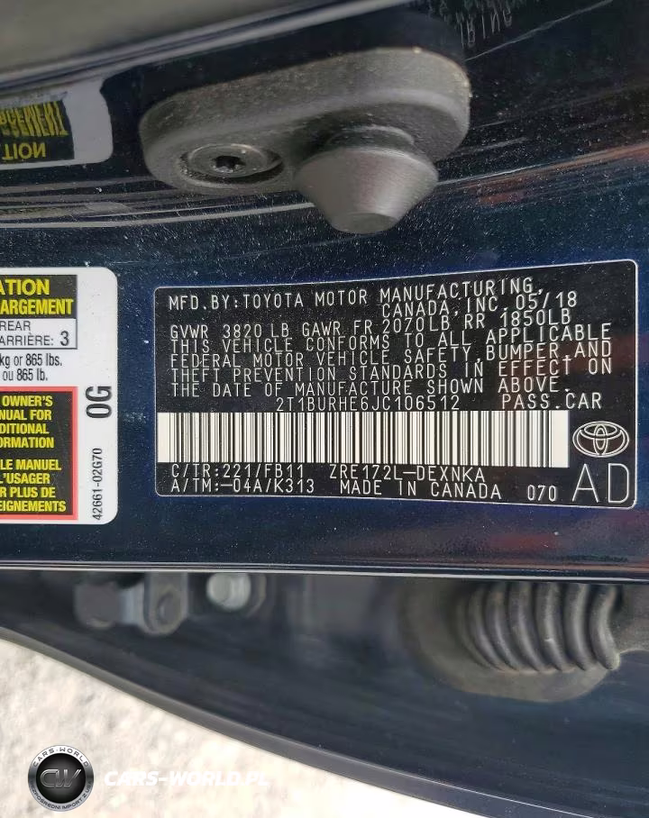 2018 Toyota Corolla Le VIN:2T1BURHE6JC106512 - 12