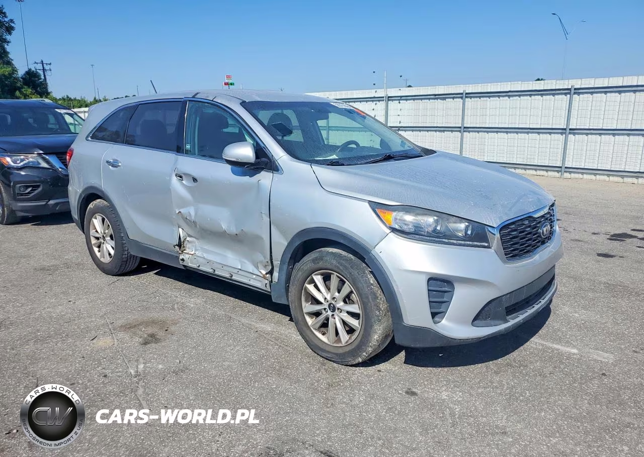 2019 Kia Sorento L VIN:5XYPG4A30KG577599 - 4