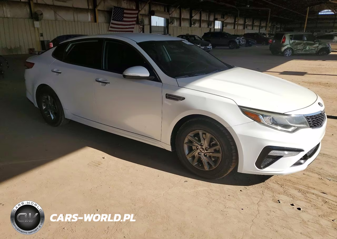 2019 Kia Optima Lx VIN:5XXGT4L33KG335743 - 4