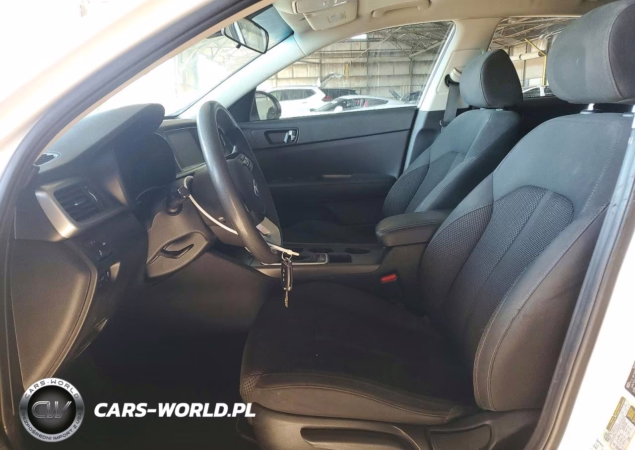 2019 Kia Optima Lx VIN:5XXGT4L33KG335743 - 7