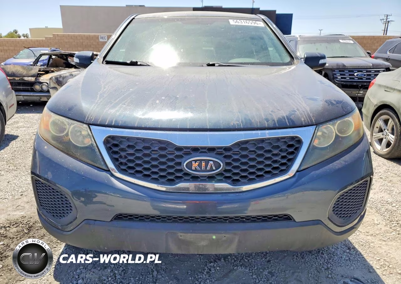 2011 Kia Sorento Lx VIN:5XYKT3A15BG168657 - 5