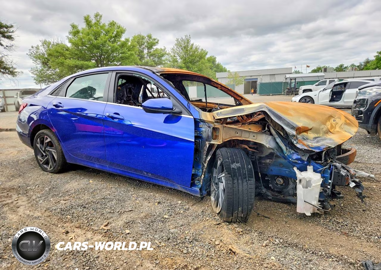 2025 Hyundai Elantra Sel VIN:KMHLS4DG2SU034048 - 4