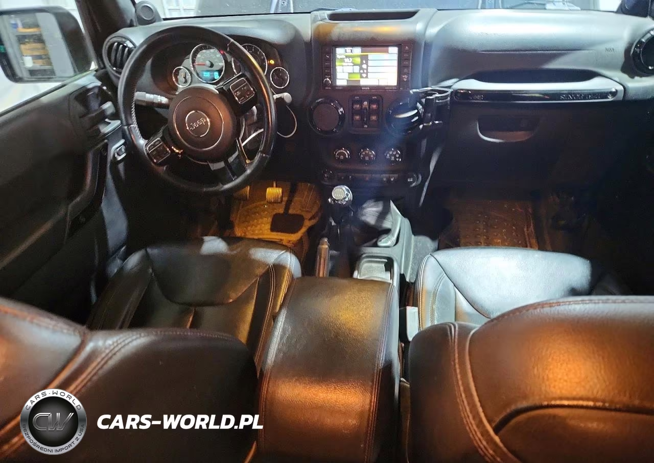 2014 Jeep Wrangler Unlimited Sahara VIN:1C4BJWEG9EL300284 - 8
