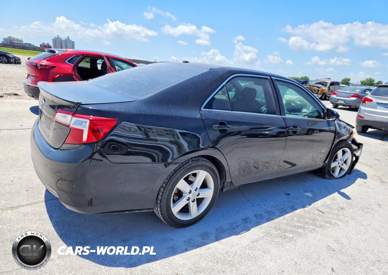 2013 Toyota Camry Se VIN:4T1BF1FK7DU274358 - 3