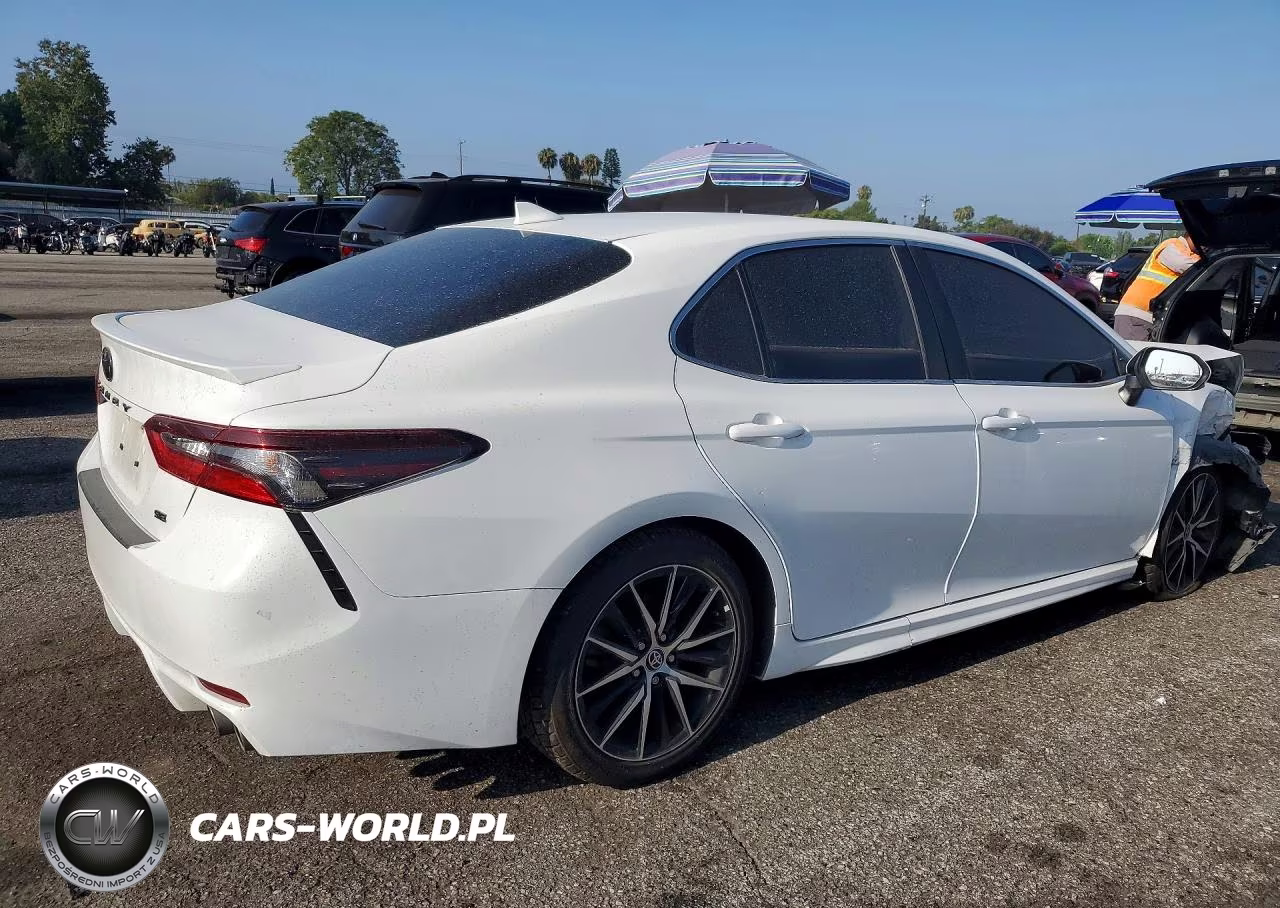 2023 Toyota Camry Se VIN:4T1T11AK3PU168035 - 3