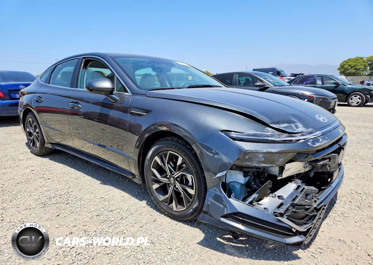 2025 Hyundai Sonata Sel VIN:KMHL64JA0SA479717 - 4