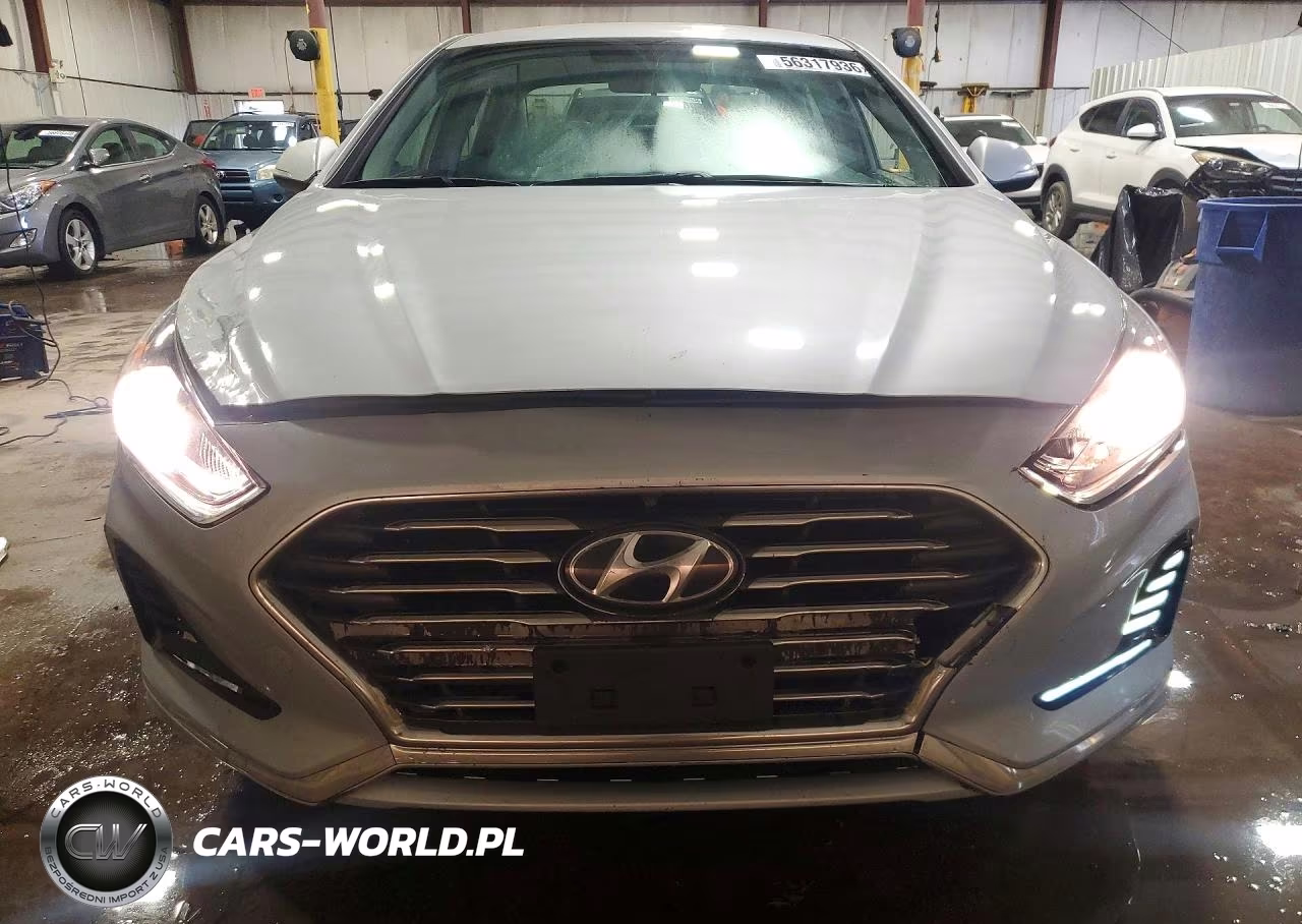2018 Hyundai Sonata Hybrid Se VIN:KMHE24L35JA079198 - 5
