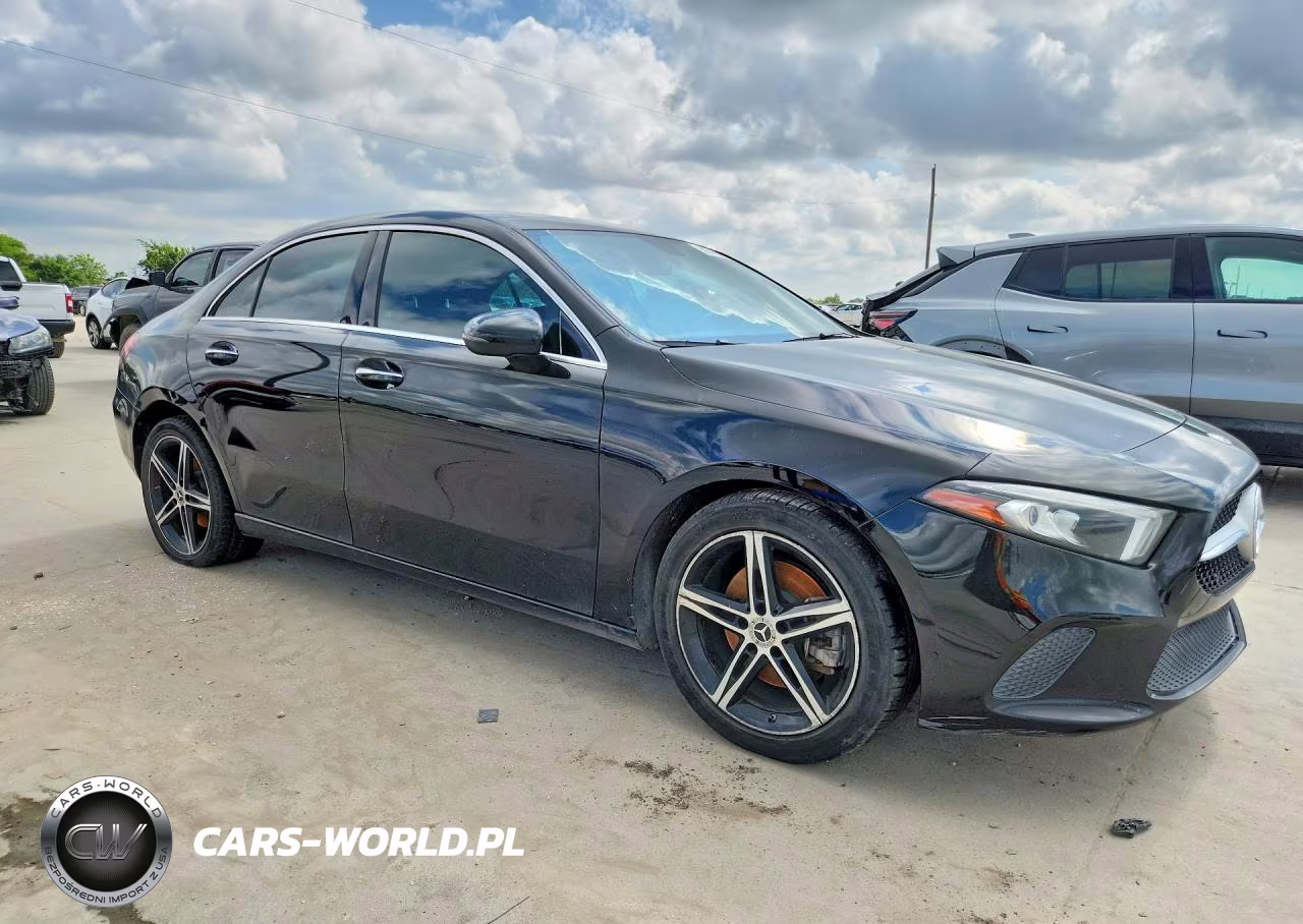 2022 Mercedes-Benz A 220 VIN:W1K3G4EB4NJ351334 - 4
