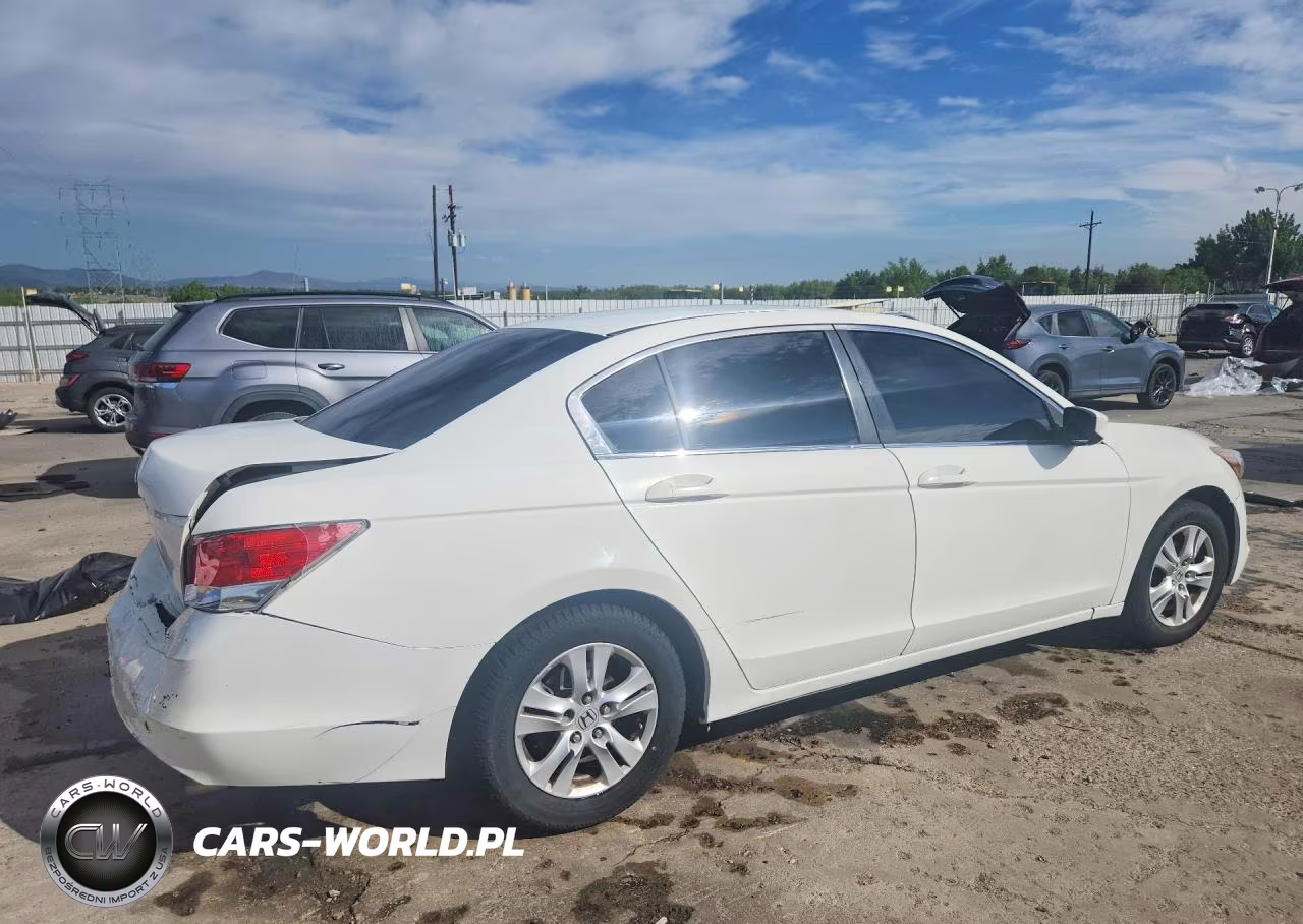 2009 Honda Accord Lxp VIN:JHMCP26419C007709 - 3