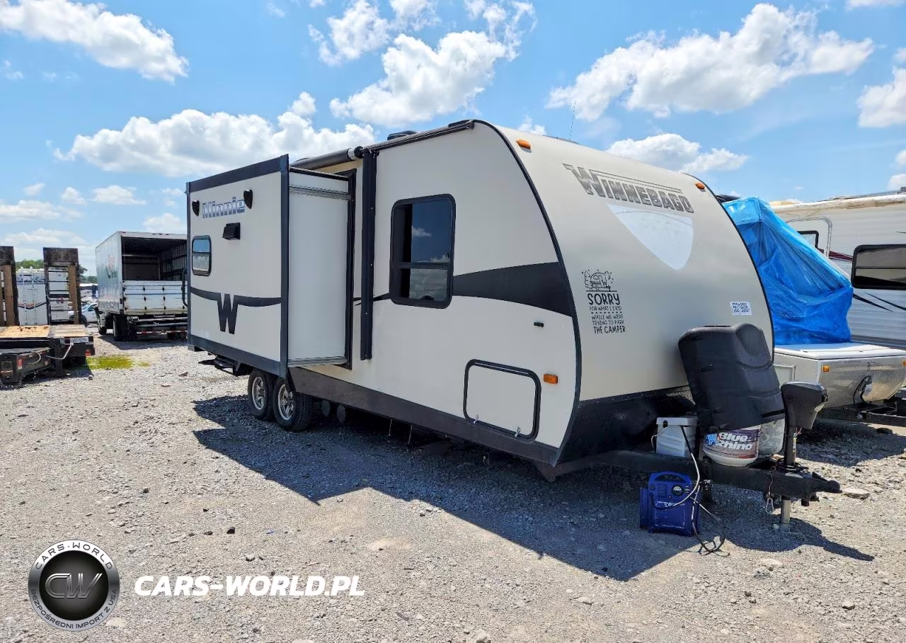 2016 Winnebago Minnie Camper – zdjęcie 1 z 10