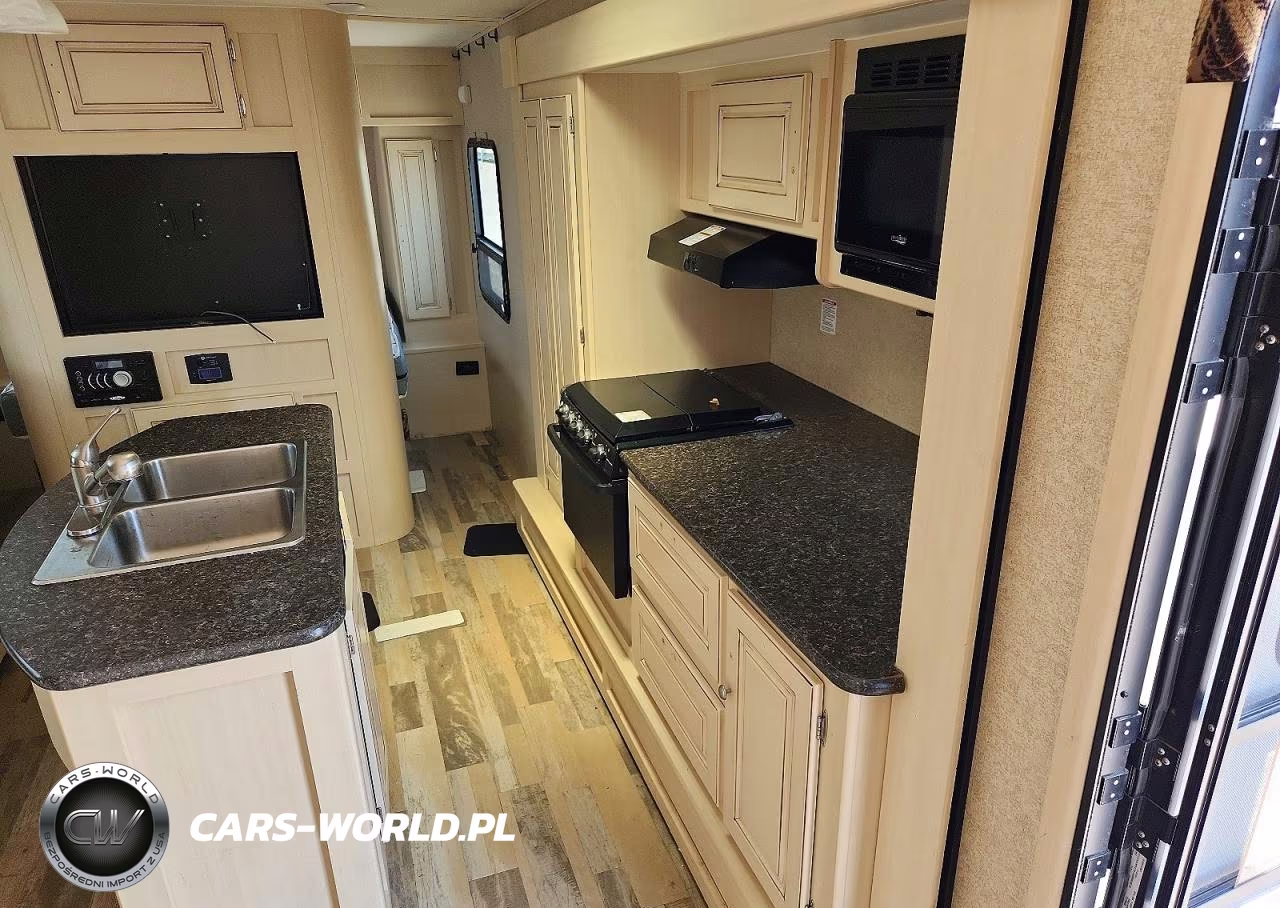 2016 Winnebago Minnie Camper VIN:54CA11N21G1C13287 - 8