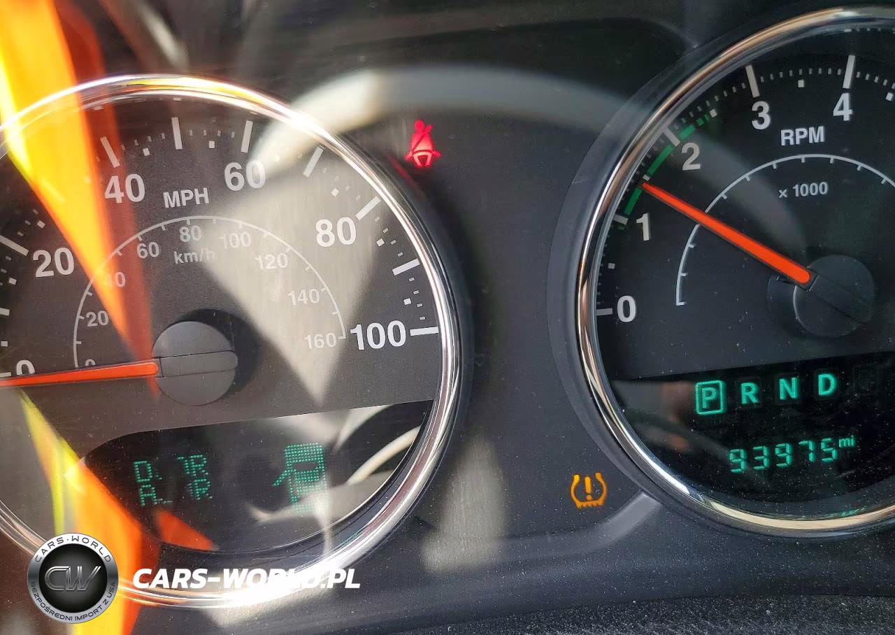 2015 Jeep Wrangler Unlimited Sahara VIN:1C4HJWEG1FL602860 - 9