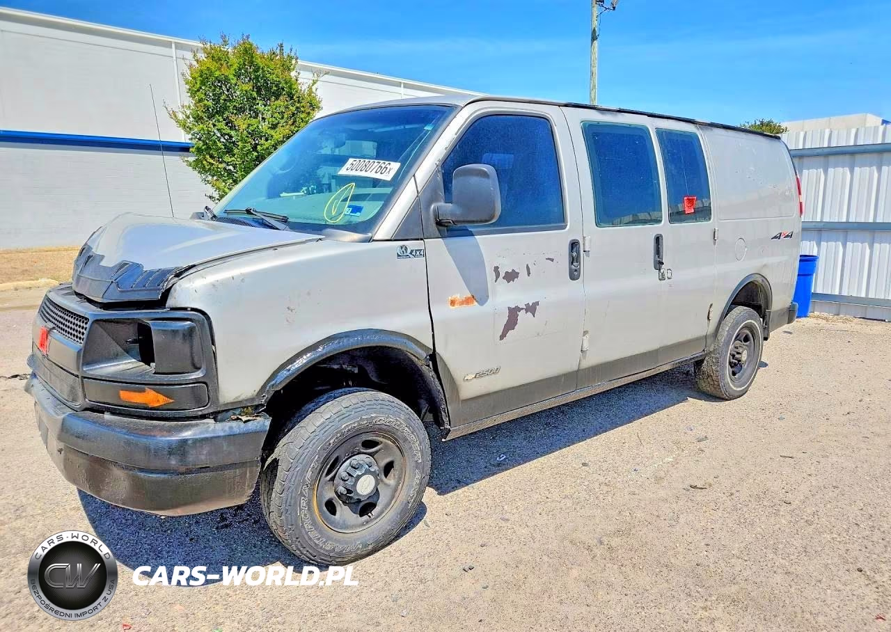 2005 Chev Express G2500