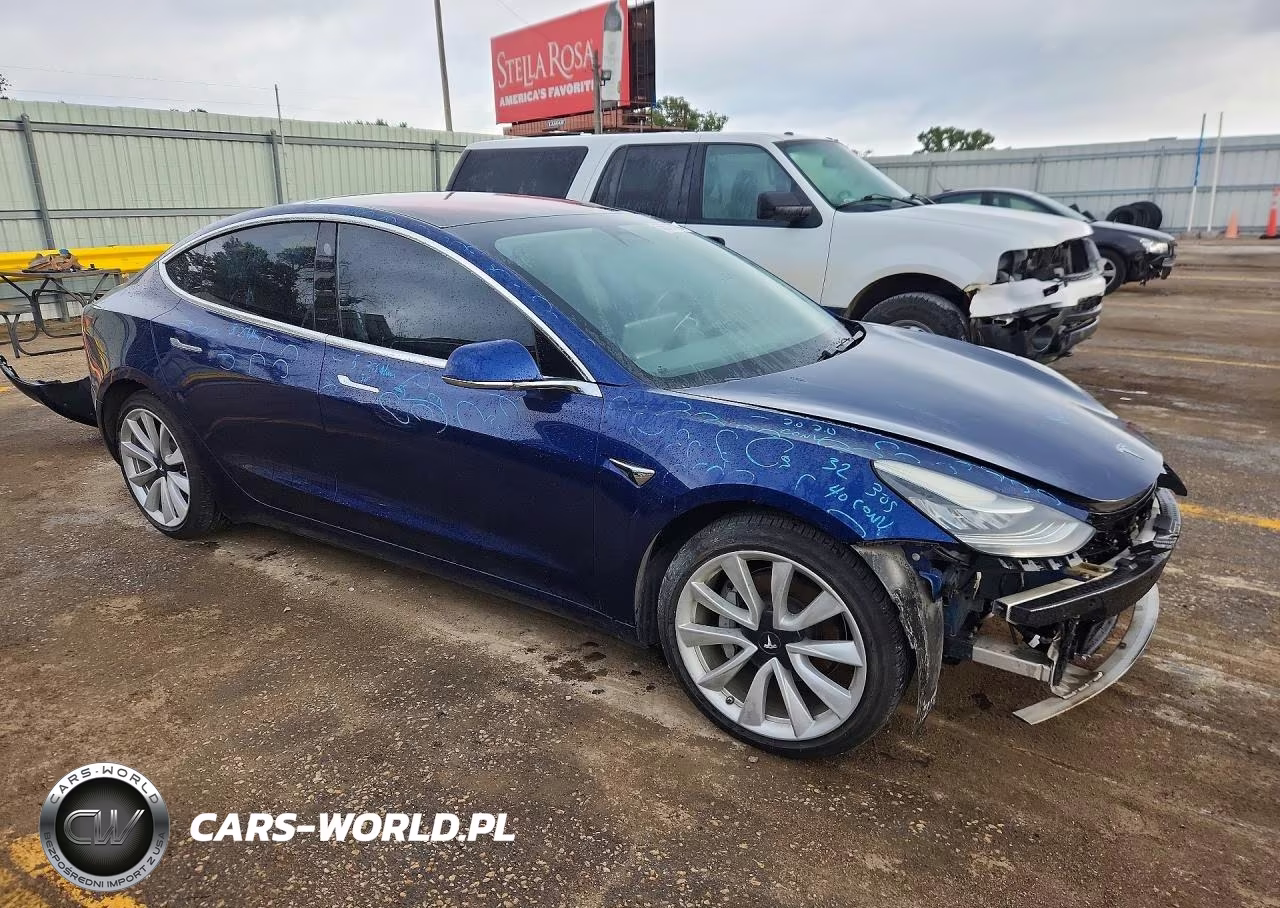 2018 Tesla Model 3 VIN:5YJ3E1EB6JF185477 - 4