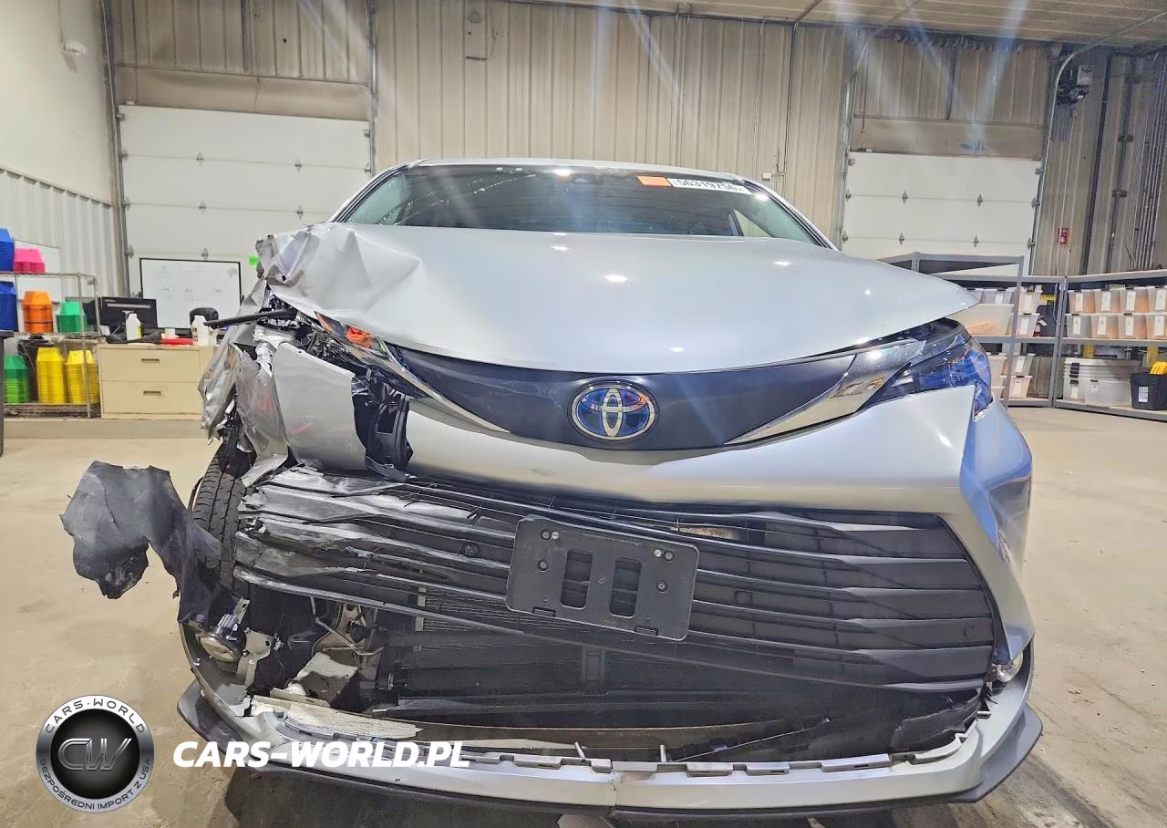 2025 Toyota Sienna Xle 7-Passenger VIN:5TDYSKFC8SS161559 - 5