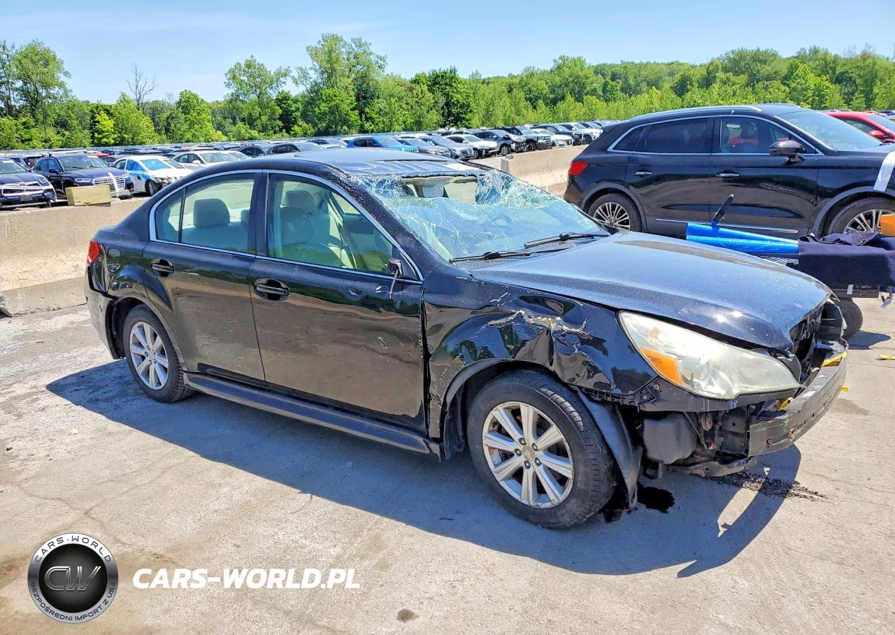 2010 Subaru Legacy 2.5I Premium VIN:4S3BMBG64A3224729 - 4