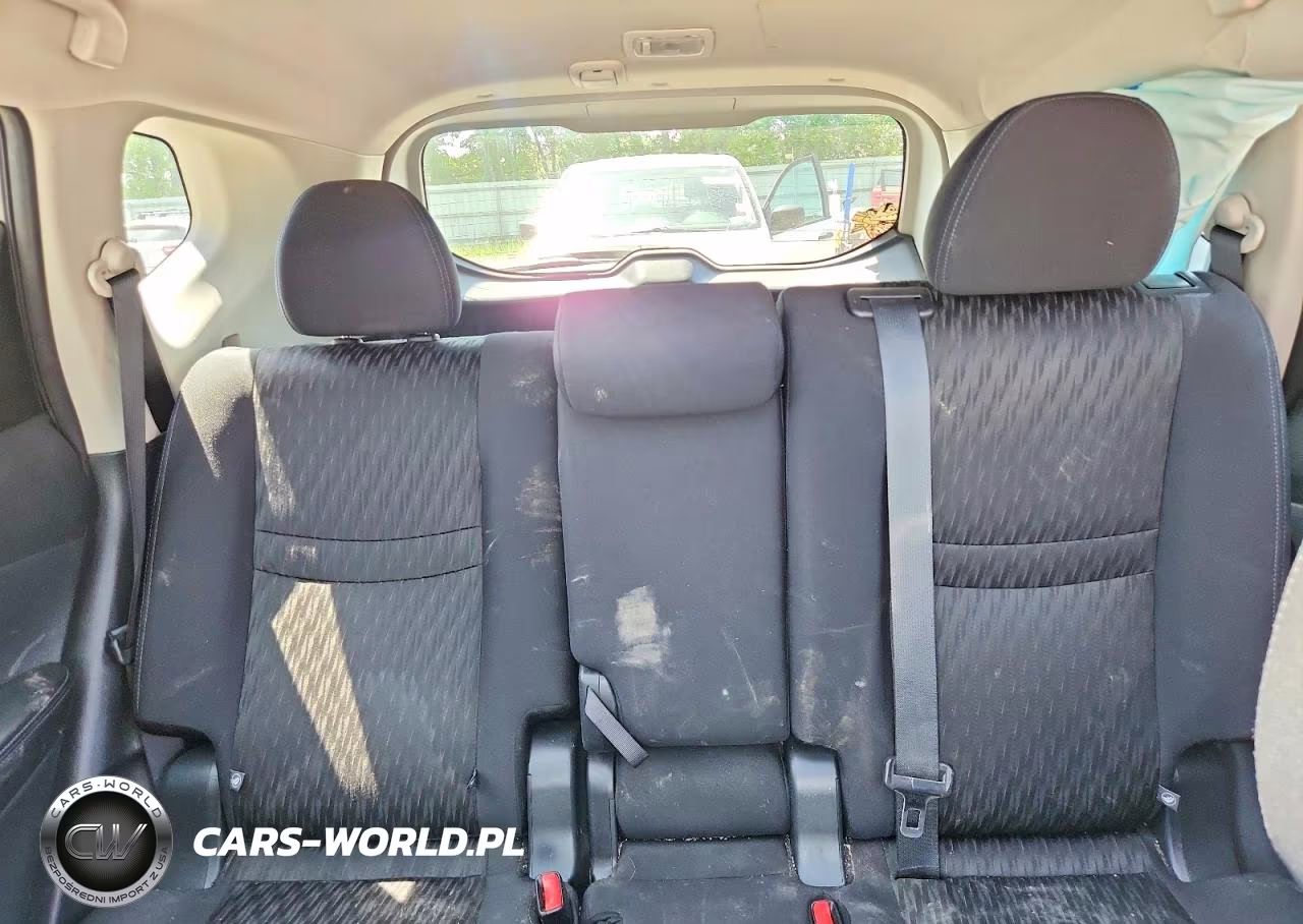 2018 Nissan Rogue Sv VIN:5N1AT2MV1JC752945 - 10