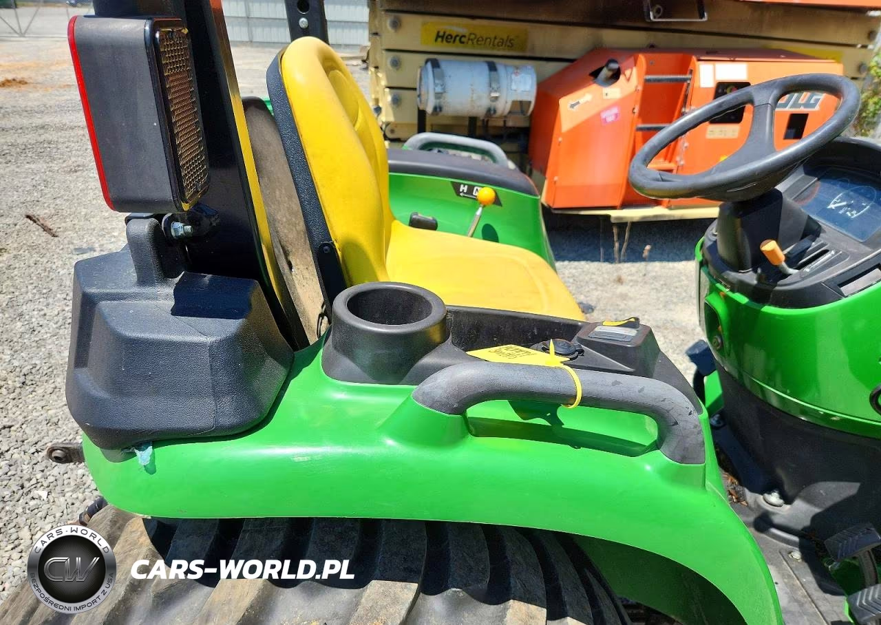 2018 John Deere 300E Tractor VIN:1LV3032EHJJ124130 - 6
