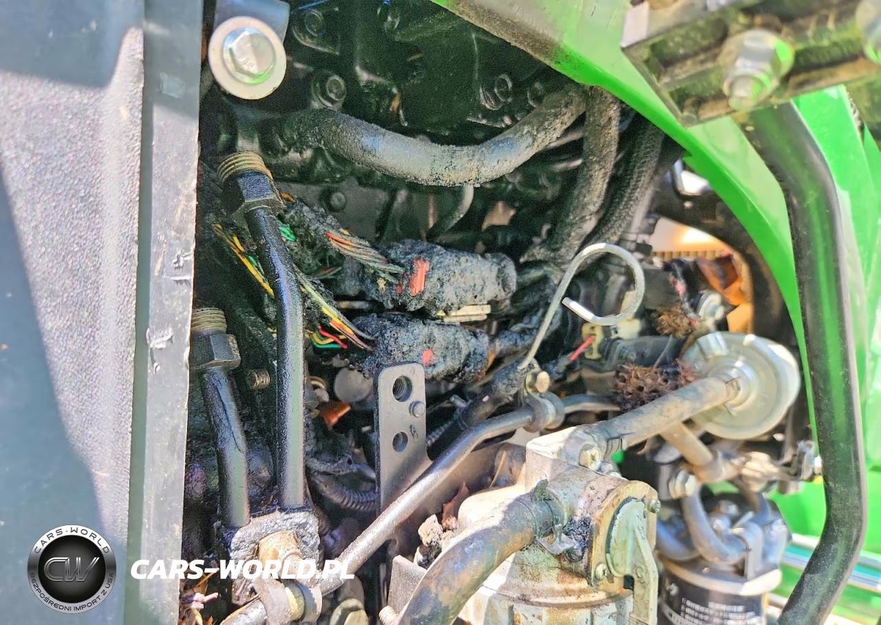 2018 John Deere 300E Tractor VIN:1LV3032EHJJ124130 - 9