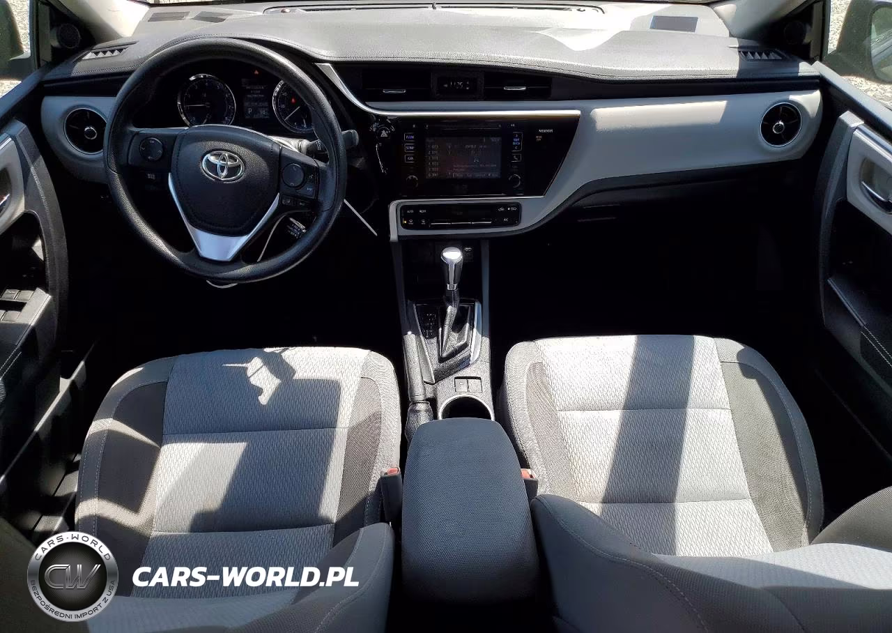2017 Toyota Corolla Le VIN:2T1BURHE0HC840170 - 8