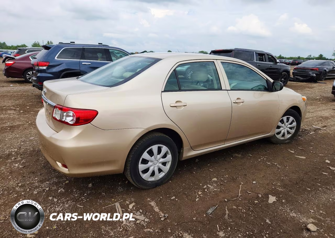 2011 Toyota Corolla Base VIN:2T1BU4EE7BC727038 - 3