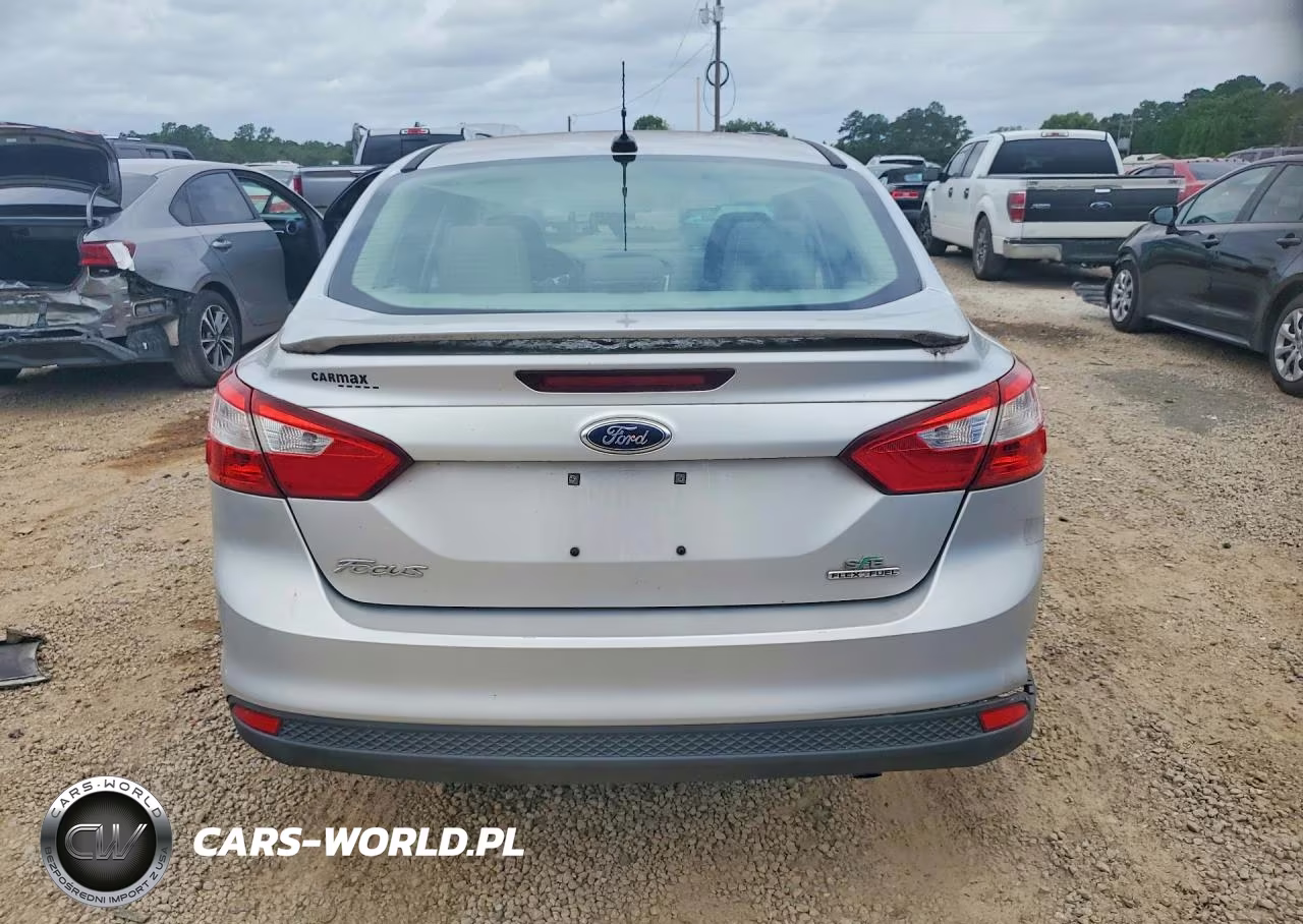 2014 Ford Focus Se VIN:1FADP3F21EL351650 - 6
