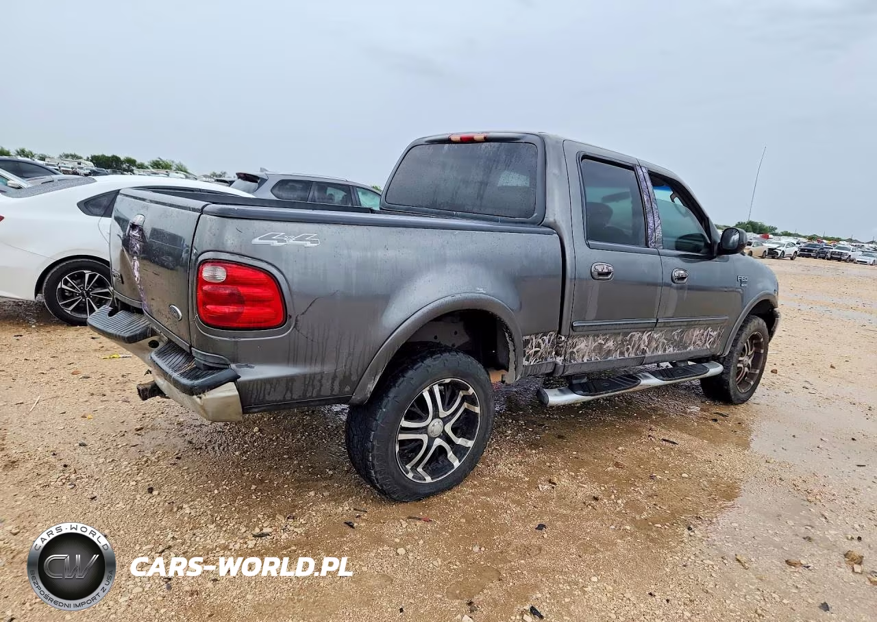 2003 Ford F150 Supercrew VIN:1FTRW08633KC61596 - 3