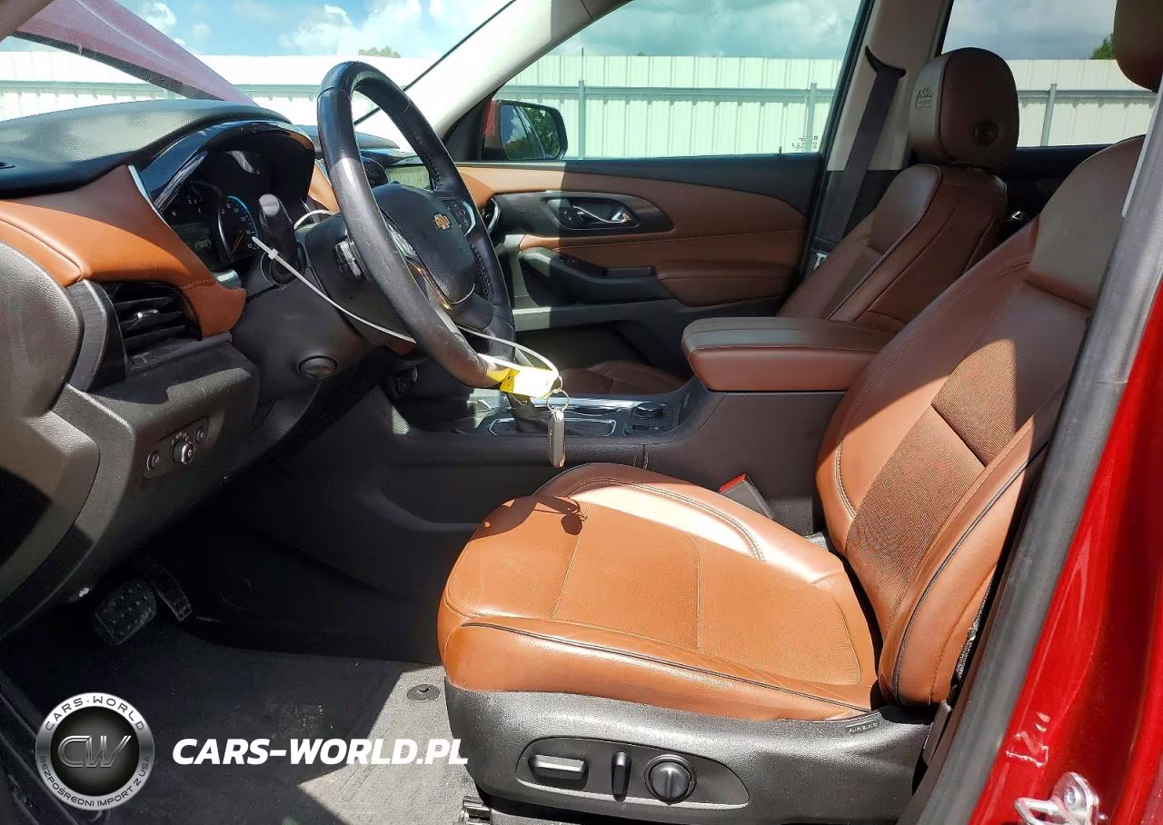 2019 Chevrolet Traverse High Country VIN:1GNEVJKW3KJ311070 - 7