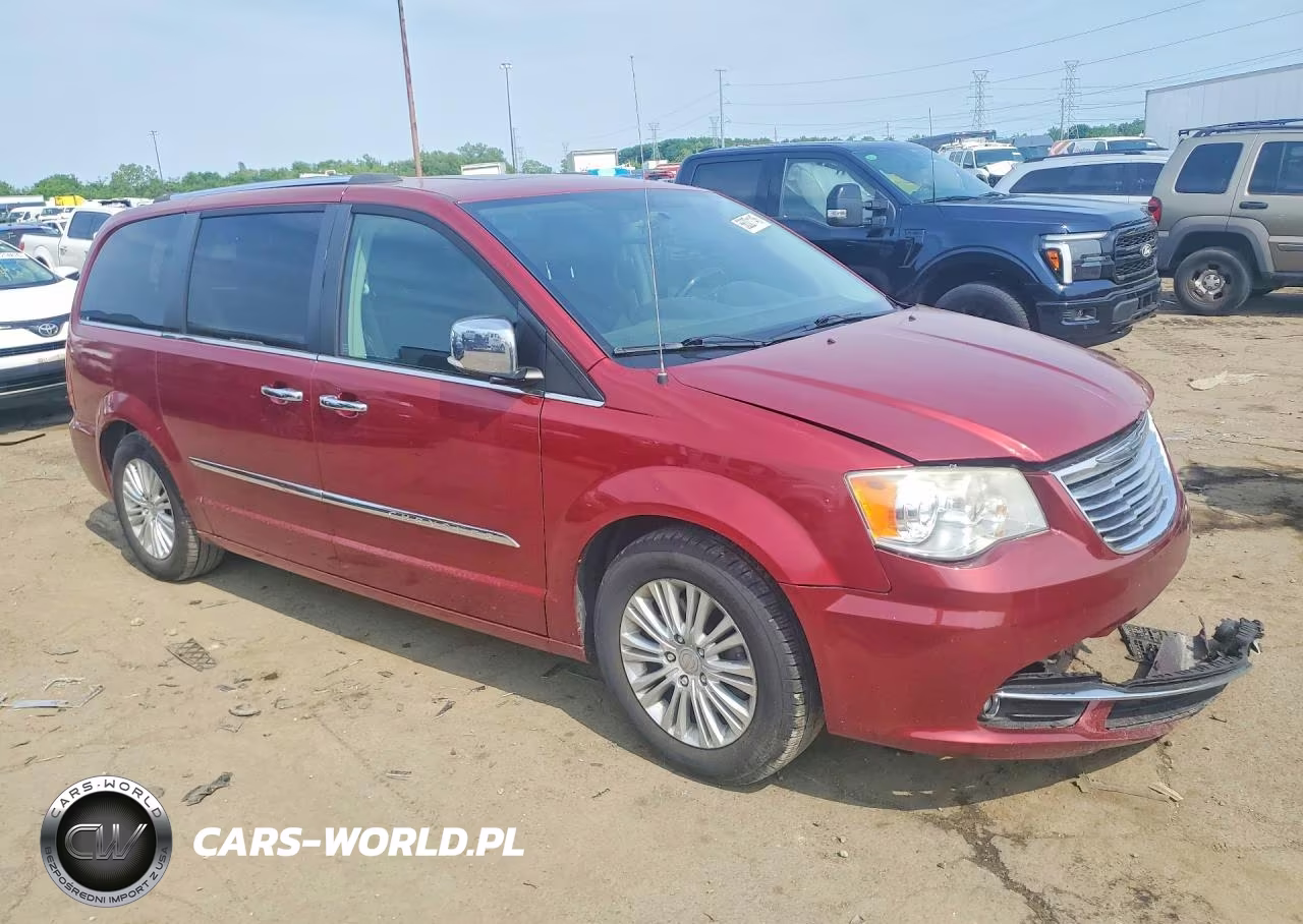 2013 Chrysler Town & Country Limited VIN:2C4RC1GG8DR708354 - 4