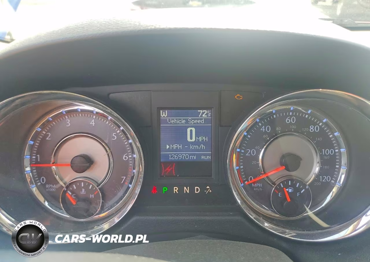 2013 Chrysler Town & Country Limited VIN:2C4RC1GG8DR708354 - 9