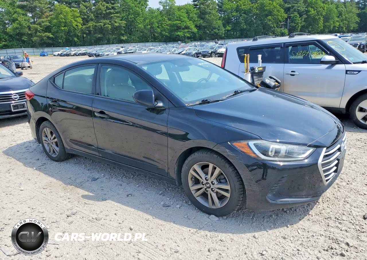 2017 Hyundai Elantra Se VIN:5NPD84LF8HH130592 - 4