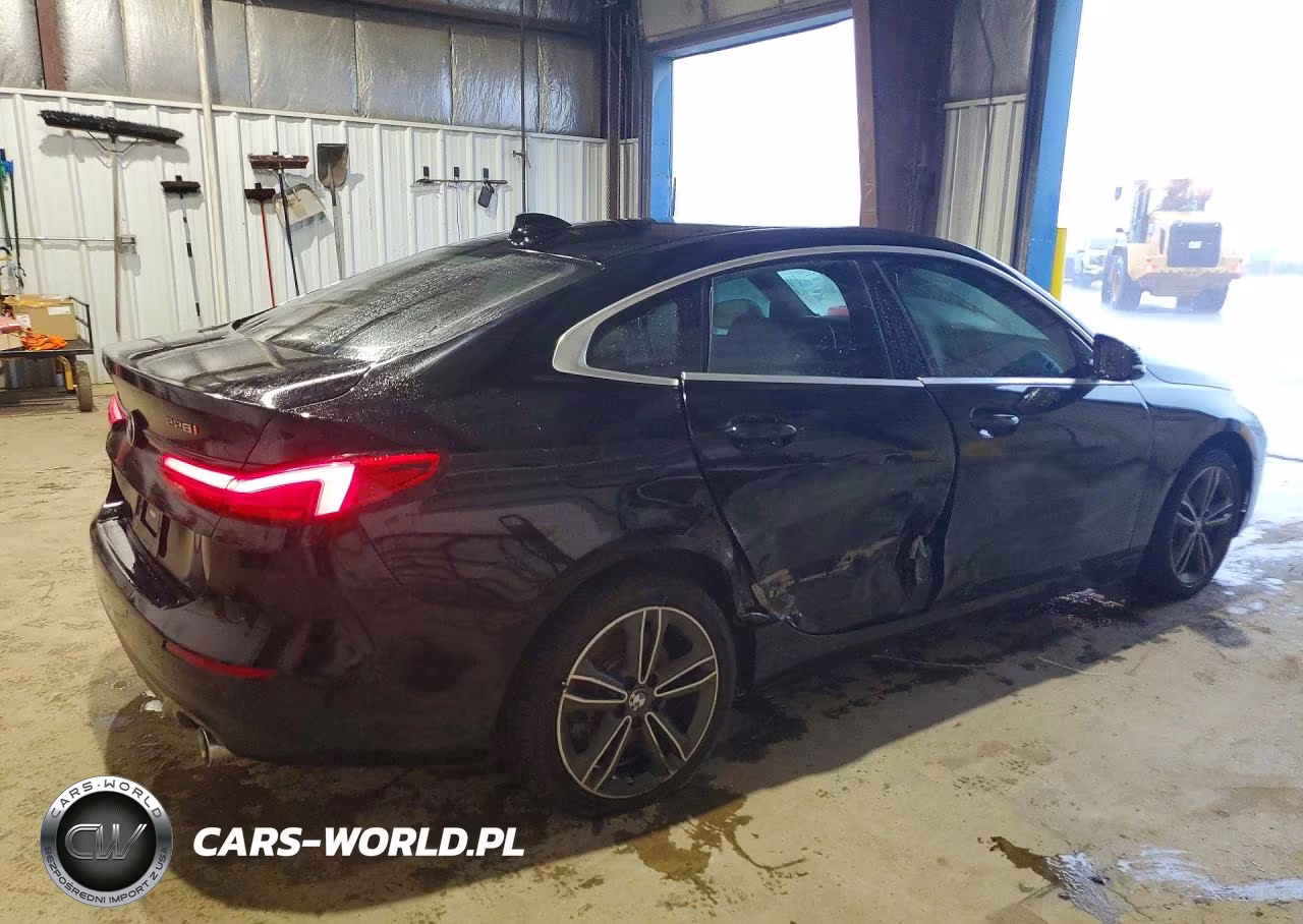 2021 BMW 228Xi VIN:WBA73AK01M7H39724 - 3