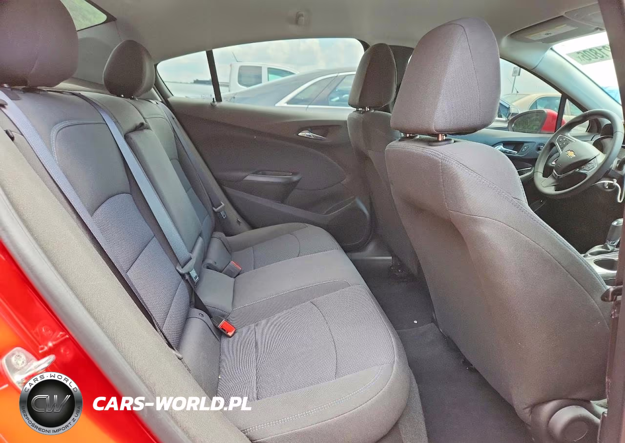 2019 Chevrolet Cruze Lt VIN:1G1BE5SM9K7131955 - 10
