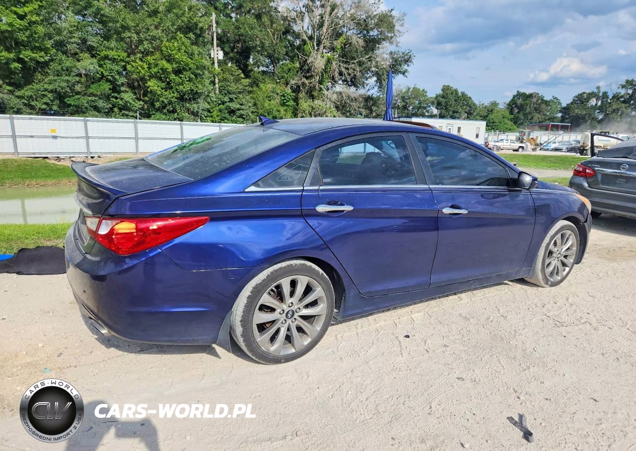 2013 Hyundai Sonata Se VIN:5NPEC4AC6DH618266 - 3