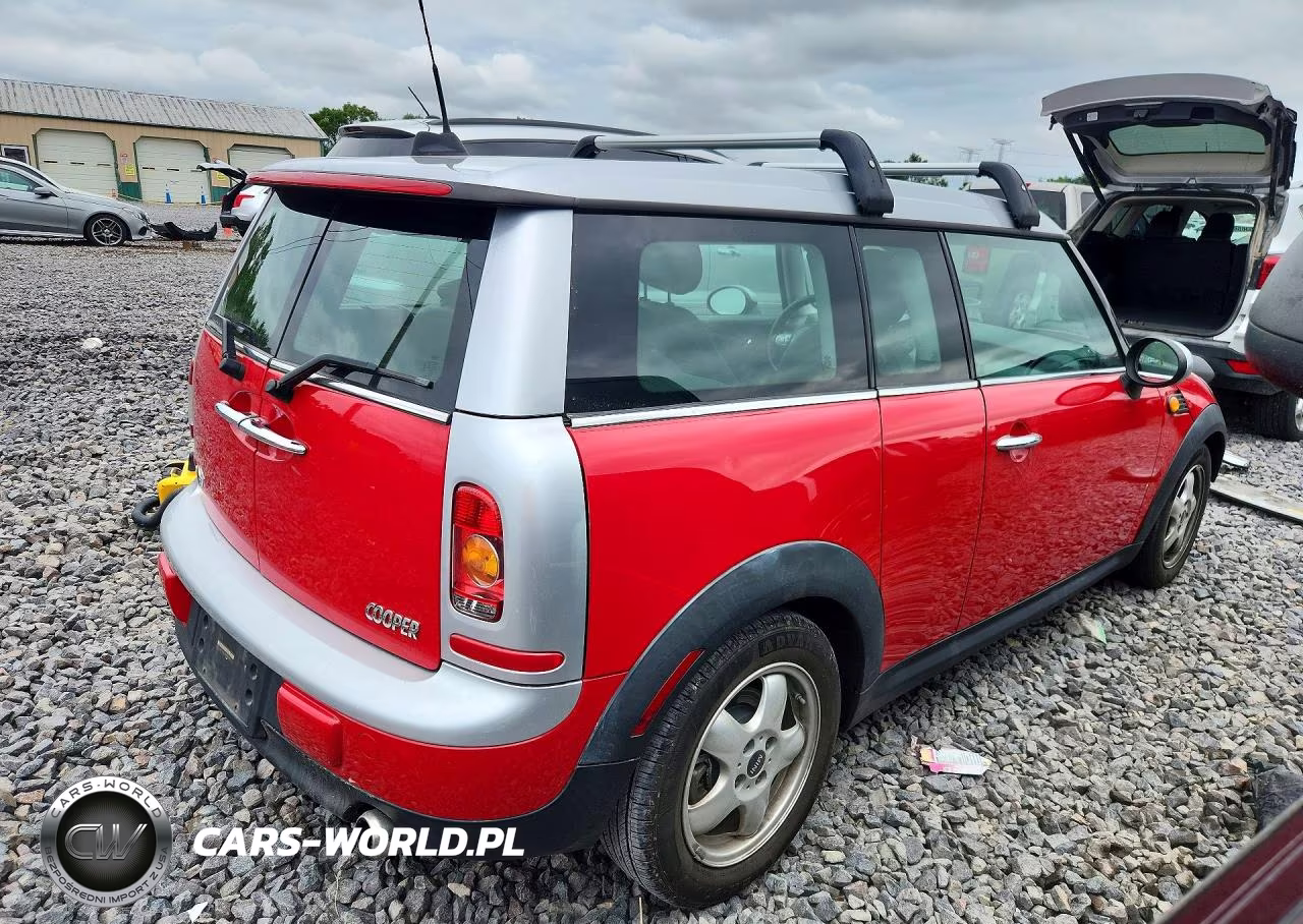 2010 Mini Cooper Clubman VIN:WMWML3C51ATX37058 - 3