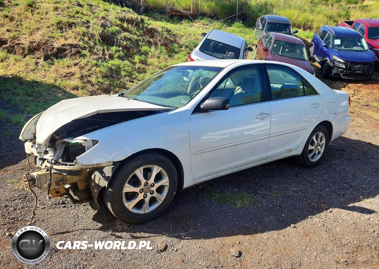 2004 Toyota Camry Standard