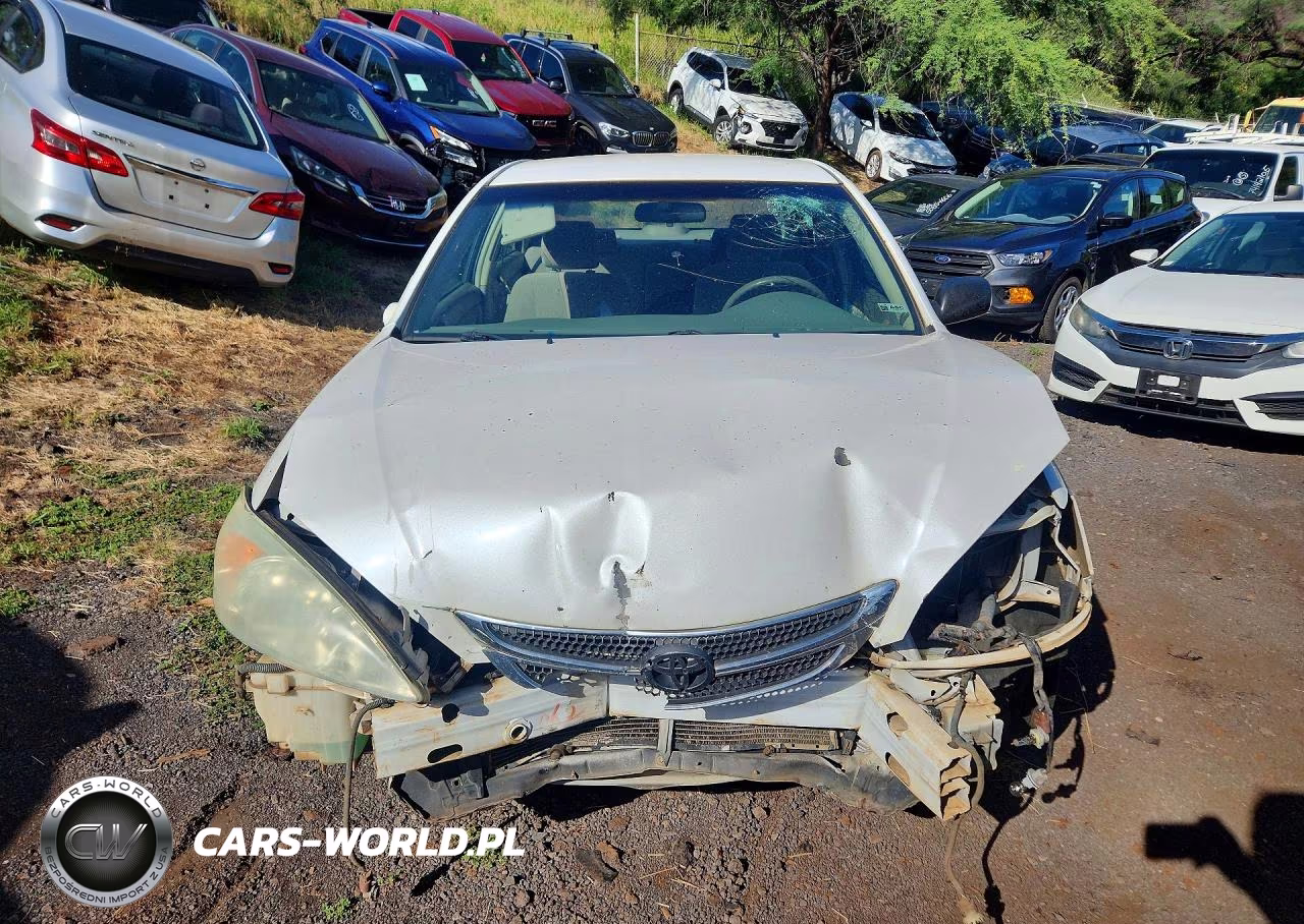 2004 Toyota Camry Standard VIN:JTDBE30K240275789 - 5