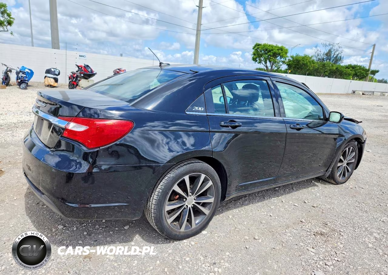 2012 Chrysler 200 S VIN:1C3CCBHG8CN176968 - 3