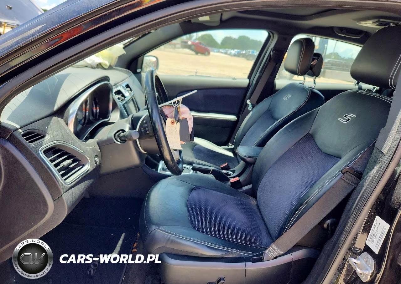 2012 Chrysler 200 S VIN:1C3CCBHG8CN176968 - 7